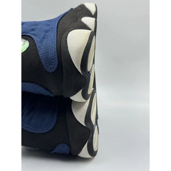 Size 10 - Jordan 13 Retro Navy 2021DJ5982-400 - Picture 12 of 16